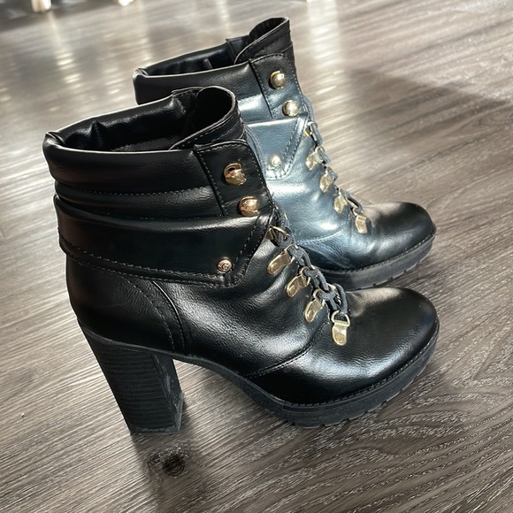 Guess heeled boots - Picture 3 of 9